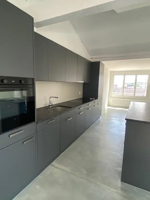 helle und grosszügige Wohnung in Muri b. Bern