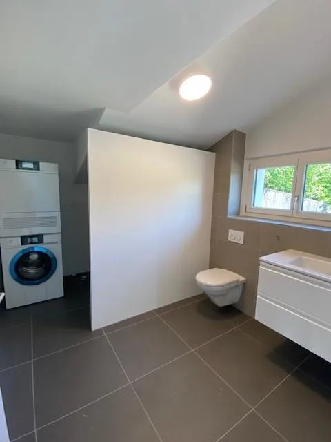 helle und grosszügige Wohnung in Muri b. Bern
