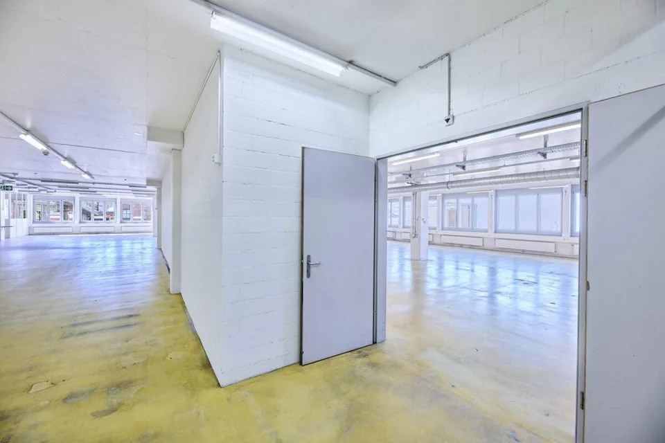 Ideale Lager-/Logistik- und Versandfläche in Basel - 832 m² mit hoh... – Foto 9 von 12