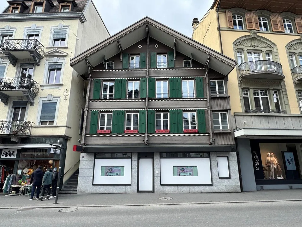 Attraktives Ladenlokal auf zwei Etagen (EG & OG) am Höheweg
