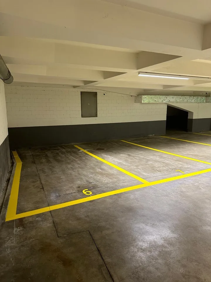 Zentrale Einstellplätze im Herzen des Zürcher Seefelds