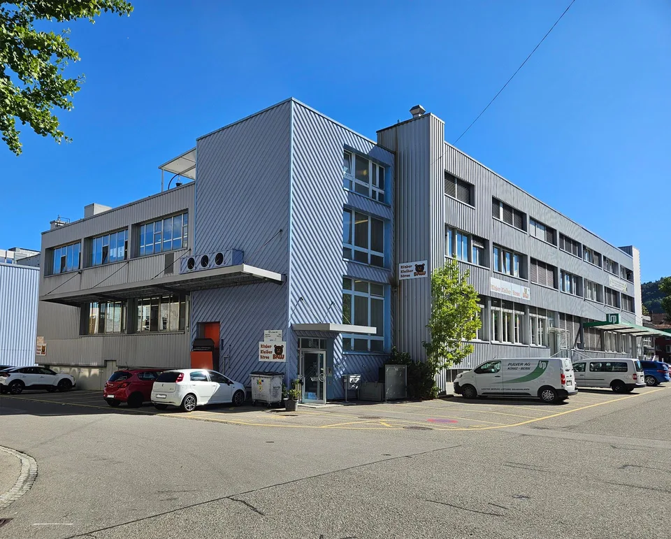 Günstige Büroräumlichkeiten (244 m2) im Herzen von Köniz