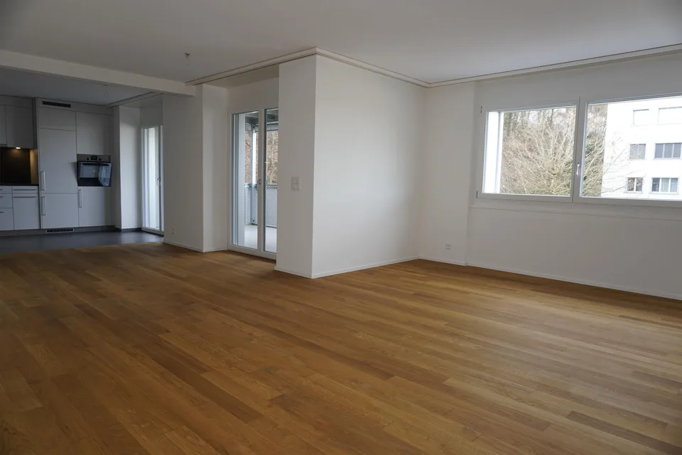 5.5-Zimmer-Wohnung in ruhig gelegenem Quartier nahe Wald