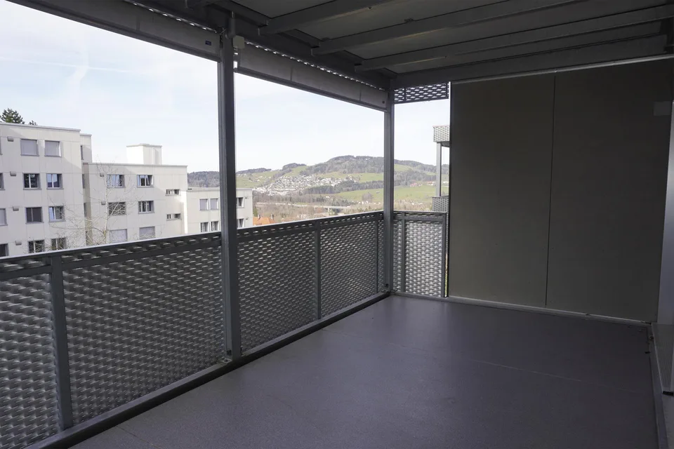 5.5-Zimmer-Wohnung in ruhig gelegenem Quartier nahe Wald