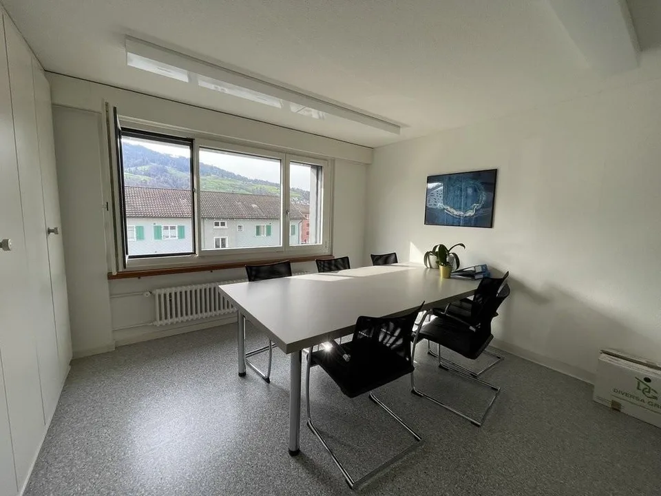 Ihr Gewerbeobjekt über 95m2 im Zentrum von Horw!