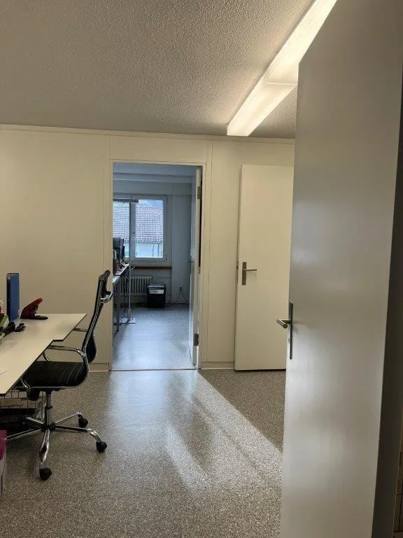 Ihr Gewerbeobjekt über 95m2 im Zentrum von Horw!