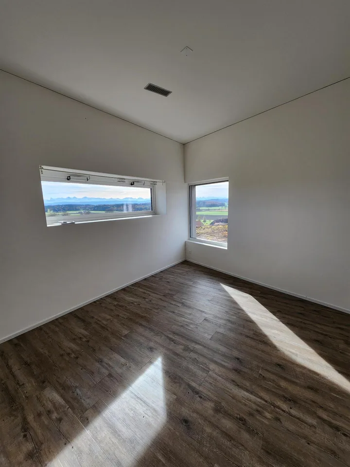 Aussergewöhnliche 3.5 Zimmer Duplex-Attika-Wohnung / 183m2