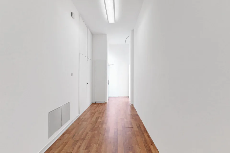 Spazio commerciale di 125m2 al pianterreno - ccessibilità strategic... – photo 6 sur 10