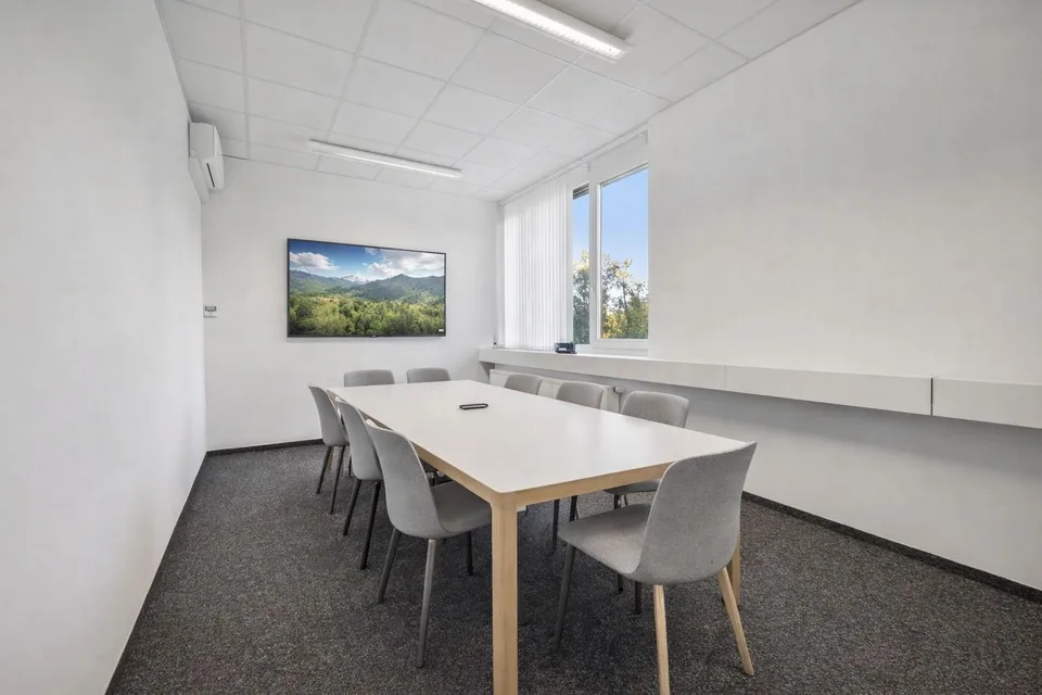 Bürofläche mit Terrassenzugang – ideal für Co-Working