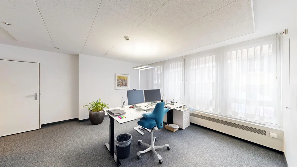 Arbeitsplatz im Herzen der Stadt – Foto 6 von 7