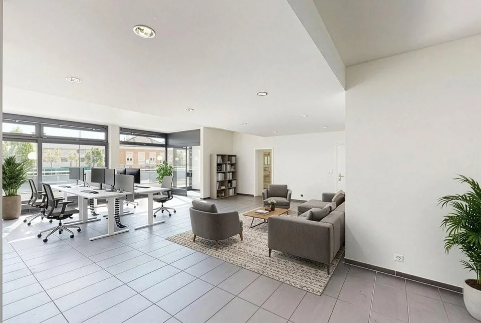 Attraktive Büro-/Ladenfläche im Erdgeschoss mit Terrasse und Lagerraum