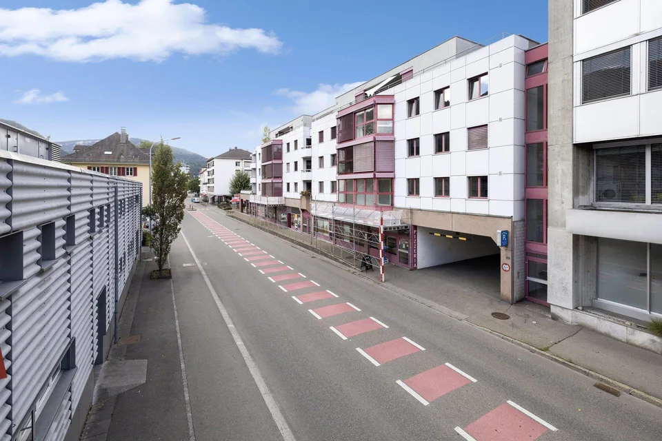 Places de parc à louer – Moutier