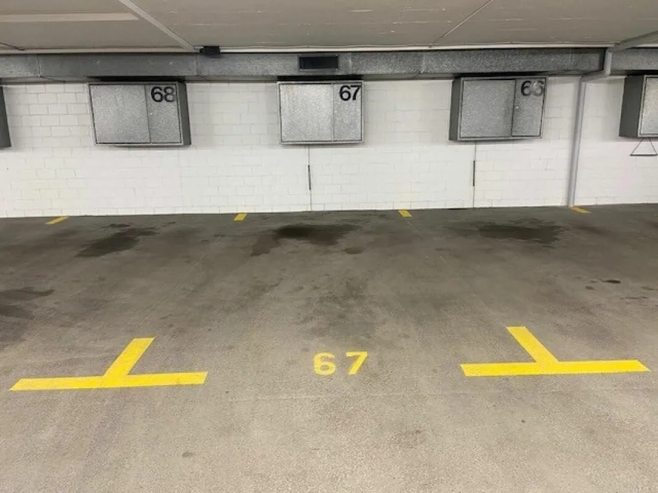 Ihr Einstellplatz in Zürich-Höngg