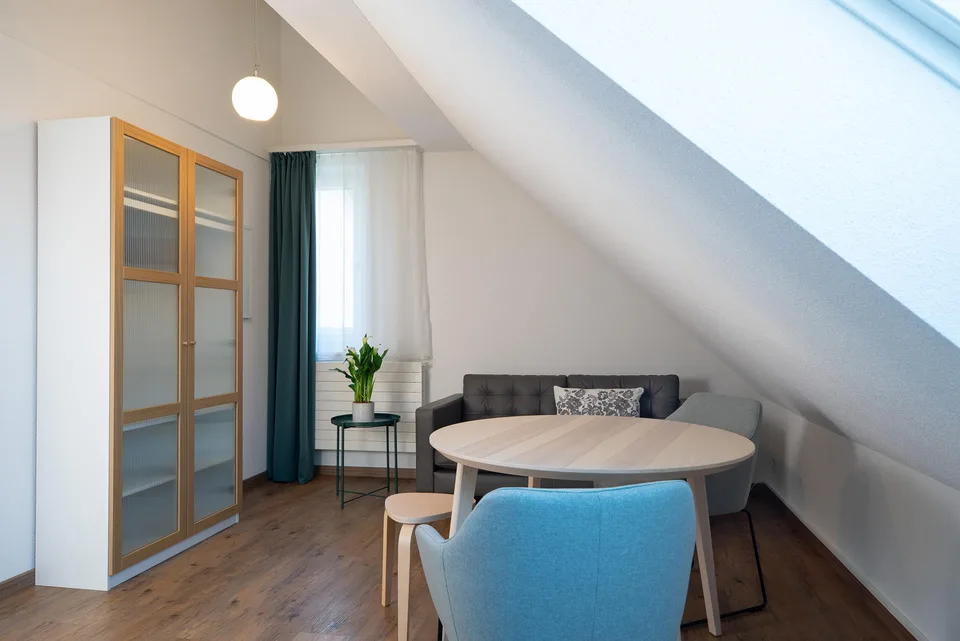 Möbliertes 2- Zimmer-Studio