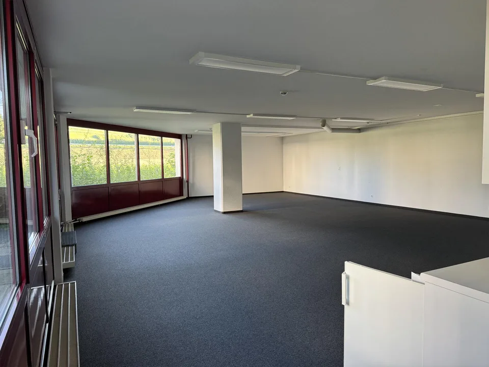 Helle Bürofläche im EG mit Zugang Anlieferung – foto 7 di 16
