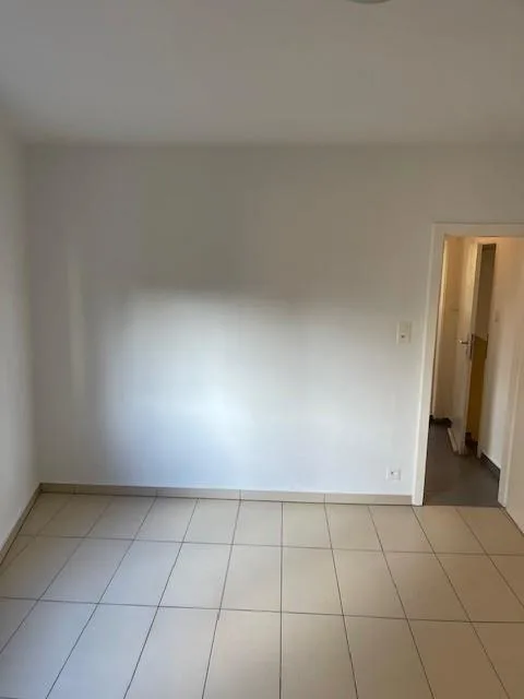 Appartamento 1,5 locali al primo piano /1.5 Zimmer Obergeschoss