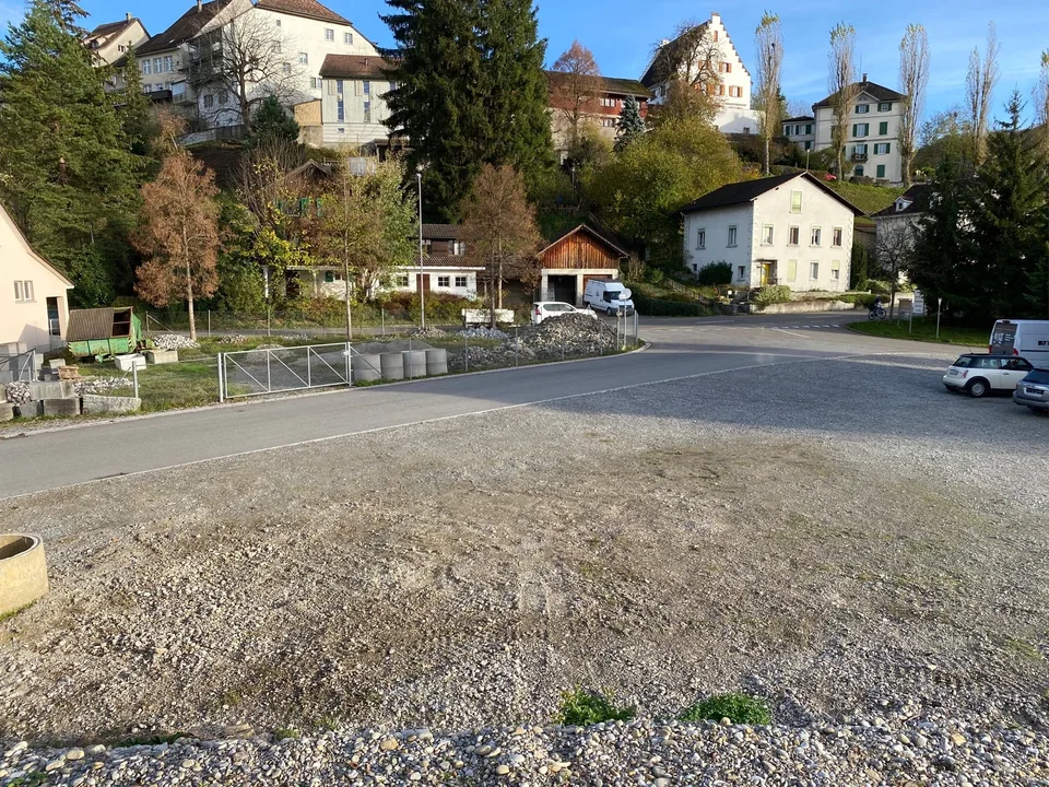 Aussenlagerplatz mit Magazin