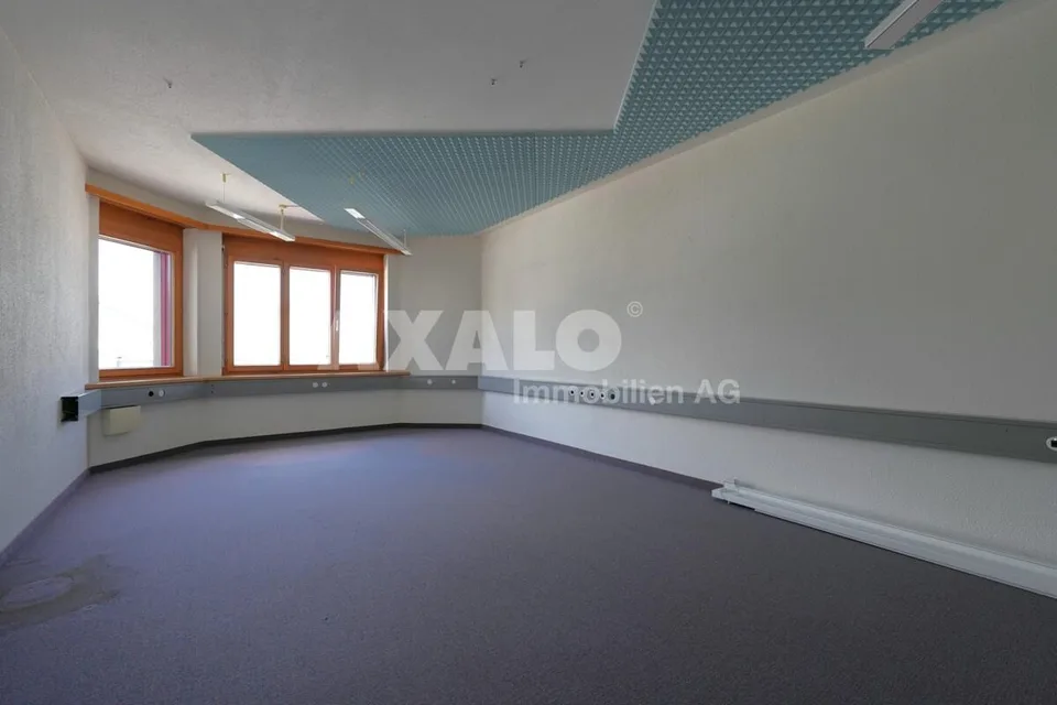 Helle Büro-/ Praxisfläche an gut erschlossener Lage in Sevelen – photo 6 sur 12