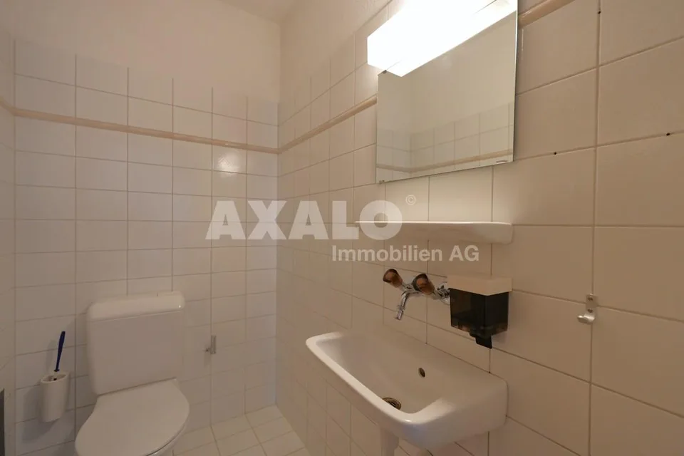 Helle Büro-/ Praxisfläche an gut erschlossener Lage in Sevelen – photo 10 sur 12