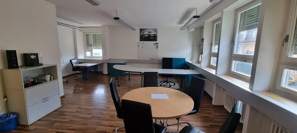 70 m2 - zweckmässiges, helles Büro im Viscose-Areal