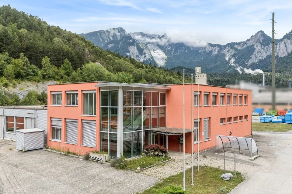 Industrie trifft Innovation – Büro- und Gewerbeflächen auf renommie...