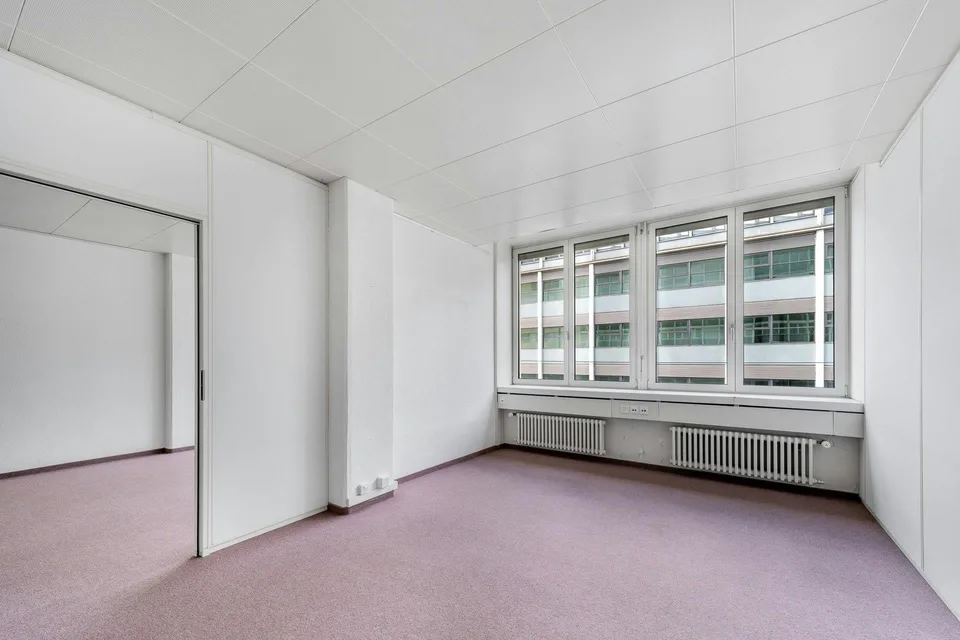 Grosszügige Gewerbe-/Bürofläche im 1.OG in Zürich-Altstetten