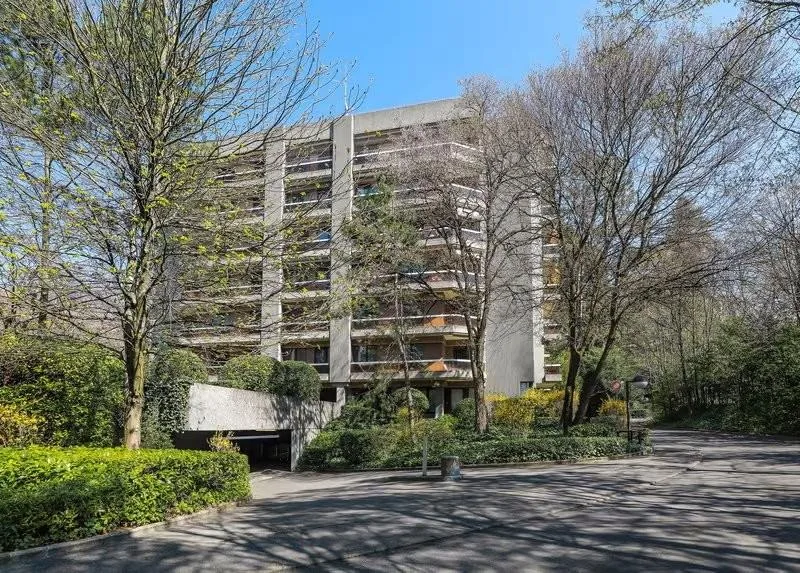 Place de parc intérieure, Quartier des Eaux-vives