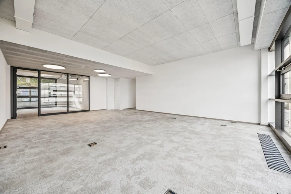 Moderne Gewerbefläche an zentraler Lage