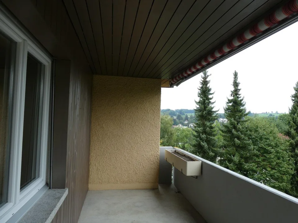 möblierte 2.5-Zimmerwohnung mit TOP Preis-Leistungsverhältnis