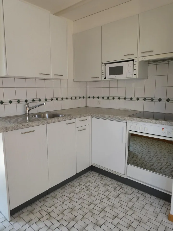 möblierte 2.5-Zimmerwohnung mit TOP Preis-Leistungsverhältnis