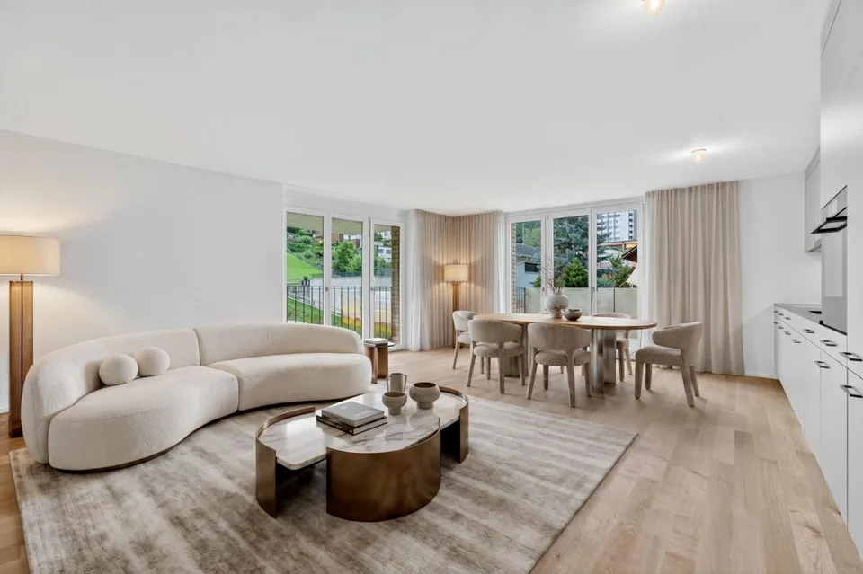Moderne Familienwohnung mit grosszügigem Gartensitzplatz