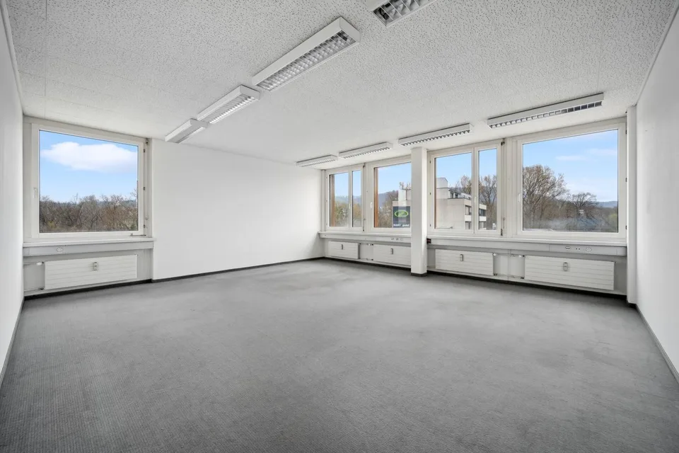 Attraktive Büroräumlichkeiten im Limmatfeld