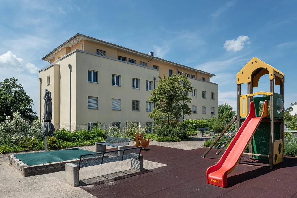 Einstellplätze zu vermieten