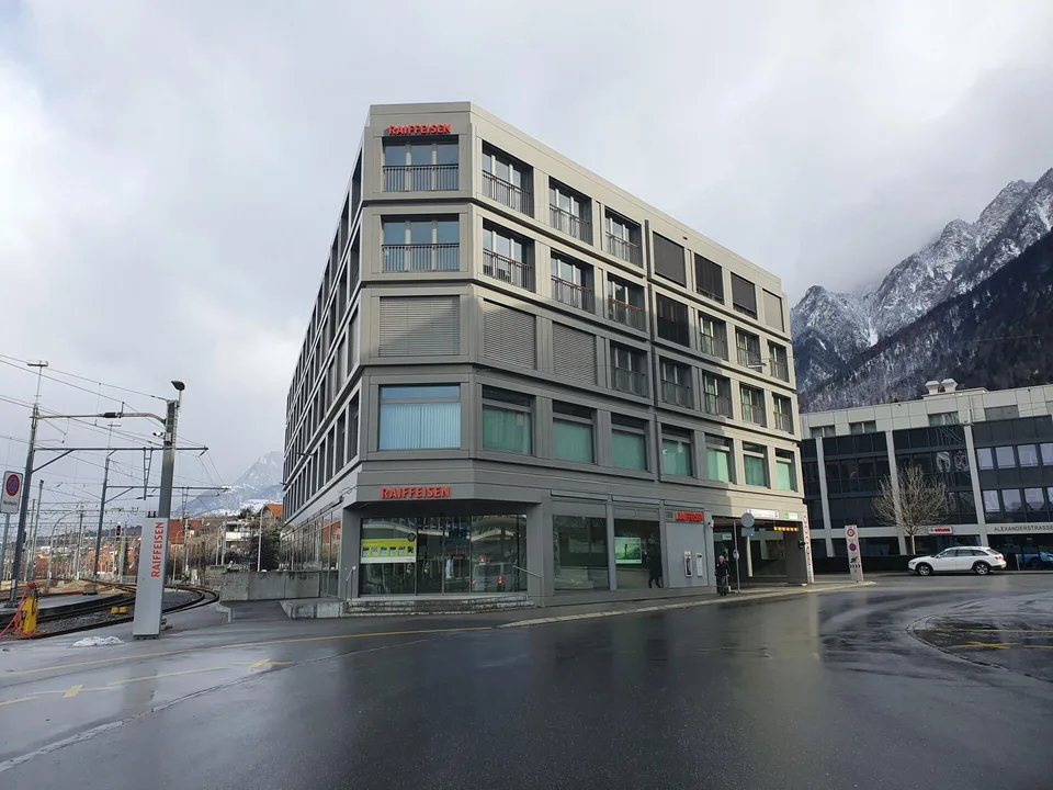 Tiefgaragen-Parkplatz direkt am Bahnhof Chur (Areal F)