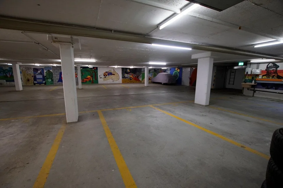 Tiefgaragenplatz in zentraler Lage