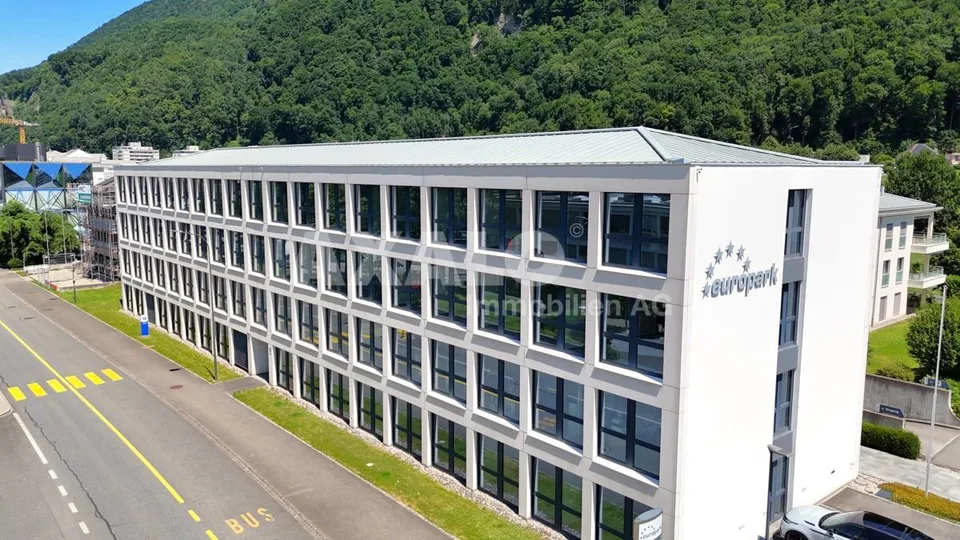 Bürofläche mit Potenzial – hell, zentral und anpassbar im 3. OG