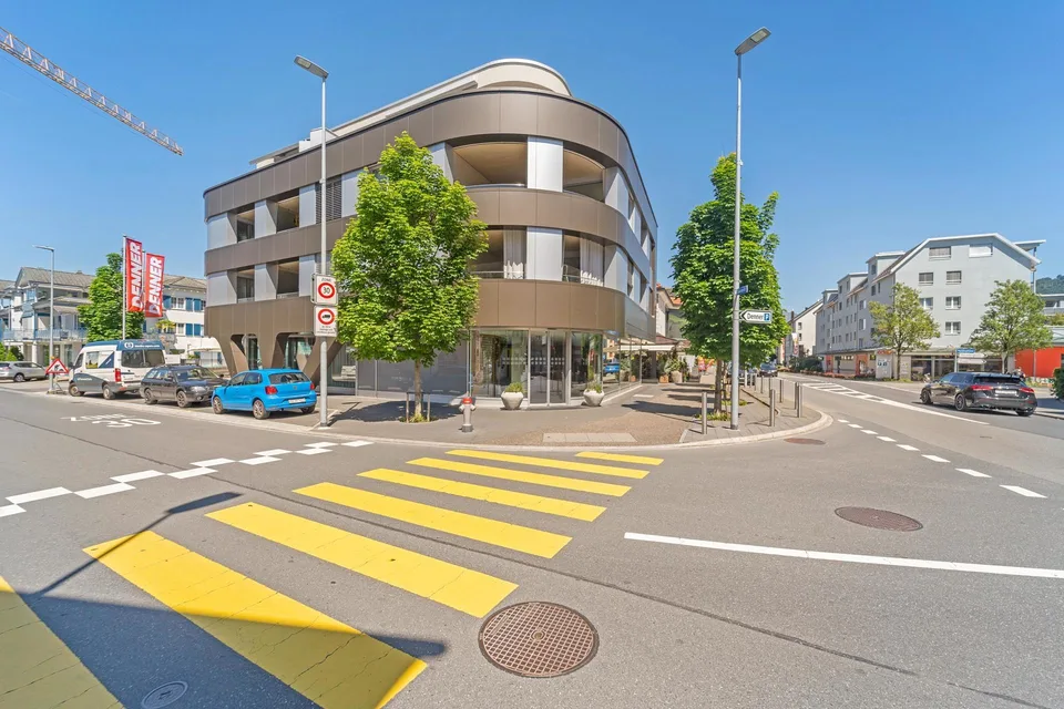 Exklusive Gewerbeflächen an hochfrequentierter Lage