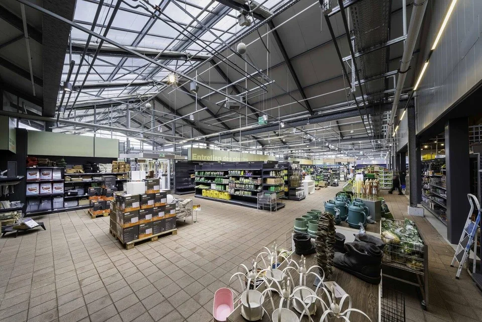 Grosszügige Ladenfläche mit 2'500m2 - MParc Delemont – Foto 7 von 19