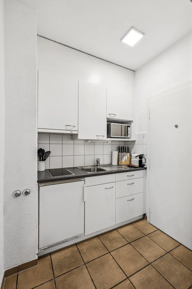 Möblierte 1.5-Zimmer-Wohnung mit Service im Zentrum Biel/Bienne – foto 6 di 11