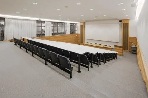 stündliche/tägliche Vermietung: Auditorium / VR Raum / Sitzungszimmer