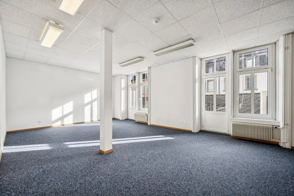 zentrale Büroräumlichkeiten auf 330m2 mit Terrasse