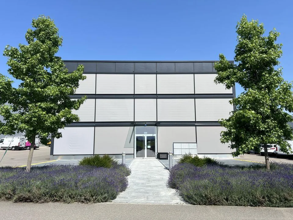Attraktive Gewerbefläche mit 87 m² in Mauren – Foto 9 von 11