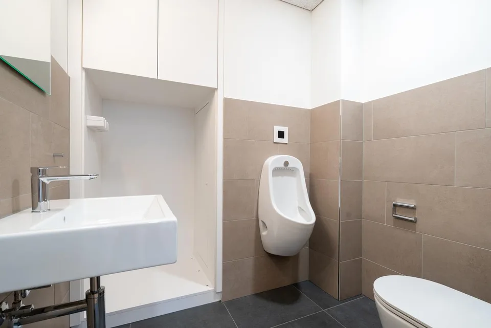 Büro- und Praxisräumlichkeiten in Kägiswil – Foto 7 von 8