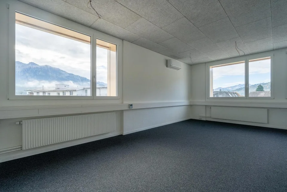 Büro- und Praxisräumlichkeiten in Kägiswil