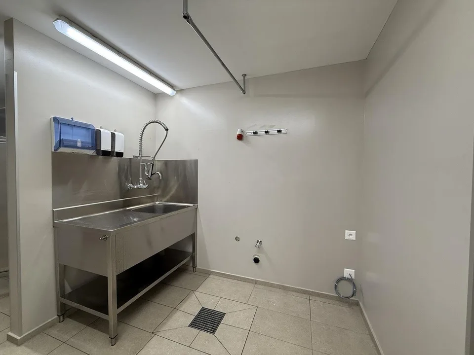 Moderne Produktionsstätte im Herzen der Altstadt Zofingen – Foto 7 von 15