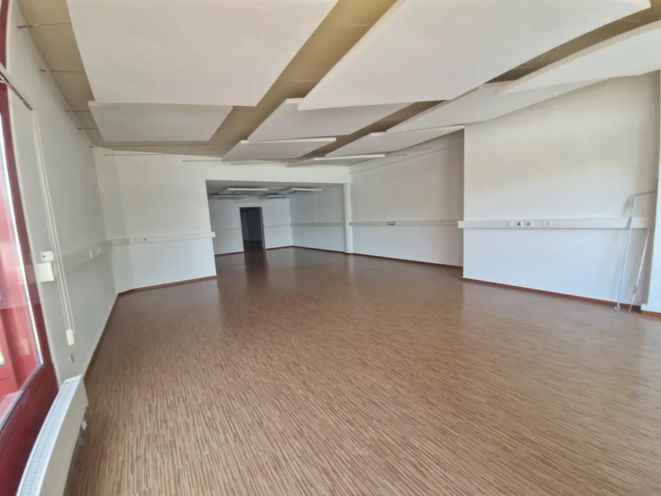 Gewerbe/Ladenfläche mit Schaufenster an bester Lage in Bremgarten