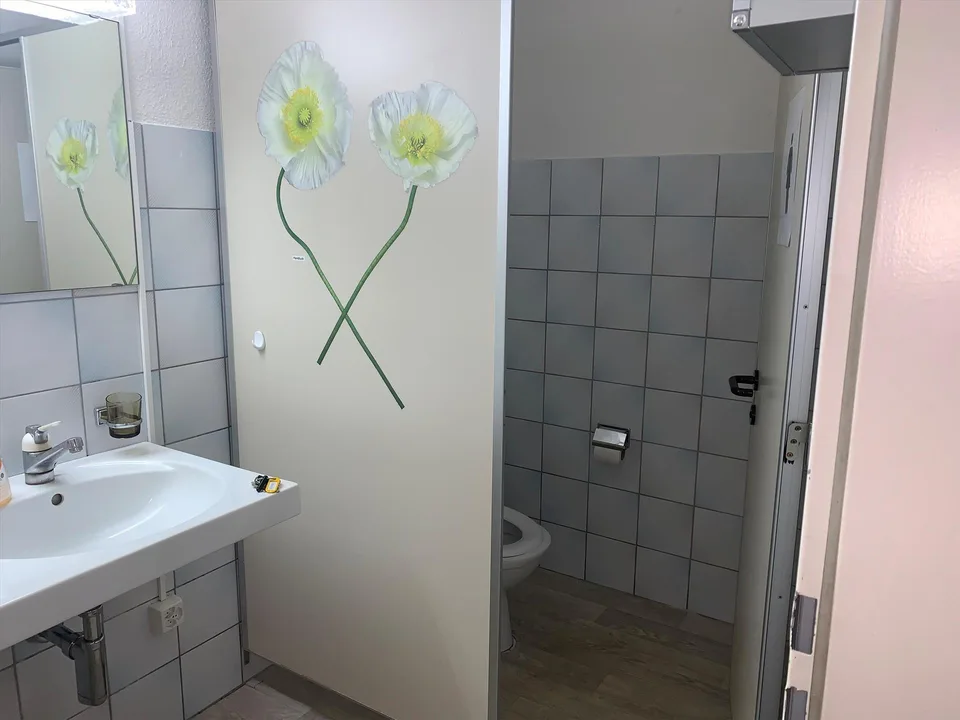 160m2 Büroräume nähe Letzipark – foto 7 di 8