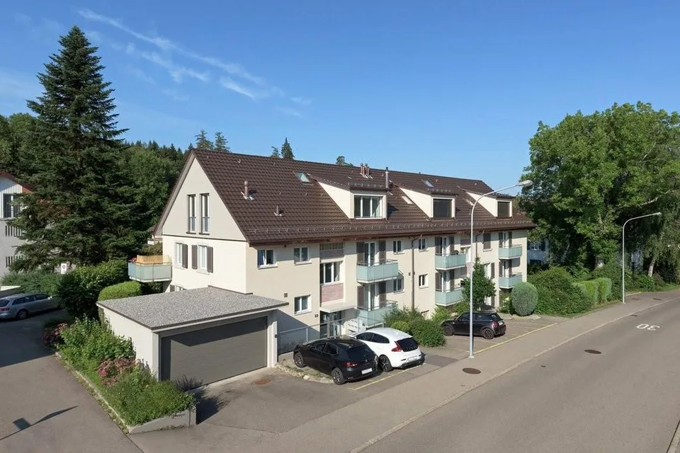 Aussenabstellplatz am Zollikerberg