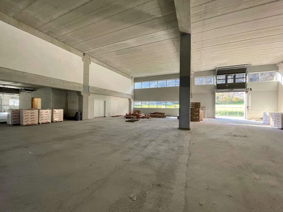Moderni spazi in nuovo capannone