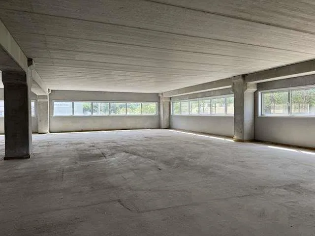 Moderni spazi in nuovo capannone